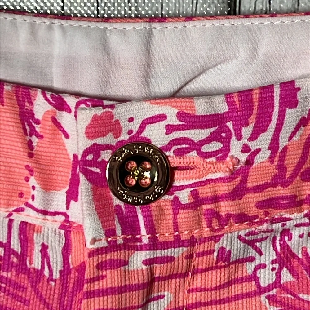 Lily Pulitzer The buttercup shorts size 2